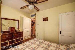 1347 E Devonshire Ave, Phoenix, AZ 85016 photo 9