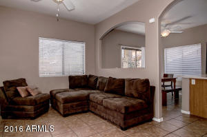 4063 E Abraham Ln, Phoenix, AZ 85050 photo 3
