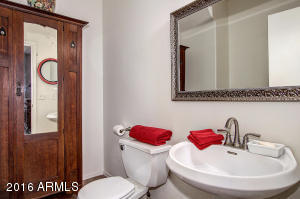 4063 E Abraham Ln, Phoenix, AZ 85050 photo 11