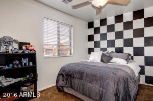 4063 E Abraham Ln, Phoenix, AZ 85050 photo 14