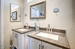 8623 E Pueblo Ave, Mesa, AZ 85208 photo 3
