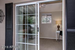 3833 N 49th Pl, Phoenix, AZ 85018 photo 13