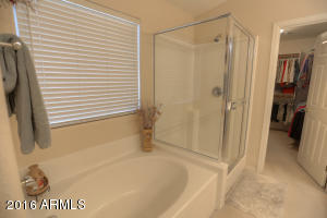 1224 E Toledo Ct, Gilbert, AZ 85295 photo 11