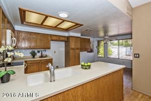 714 E Forest Hills Dr, Phoenix, AZ 85022 photo 9