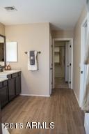 2581 E Shannon St, Gilbert, AZ 85295 photo 17