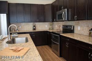 2581 E Shannon St, Gilbert, AZ 85295 photo 10