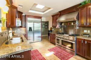 512 E Tuckey Ln, Phoenix, AZ 85012 photo 7