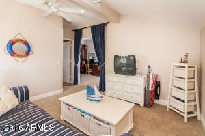 512 E Tuckey Ln, Phoenix, AZ 85012 photo 16