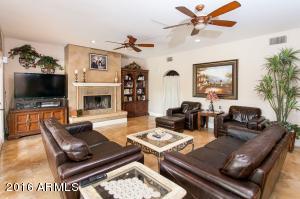 512 E Tuckey Ln, Phoenix, AZ 85012 photo 15