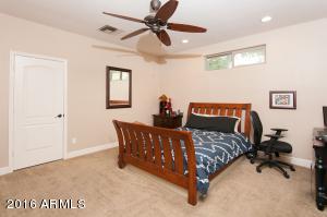 512 E Tuckey Ln, Phoenix, AZ 85012 photo 38