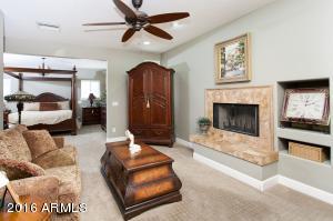 512 E Tuckey Ln, Phoenix, AZ 85012 photo 25