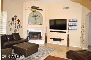 4413 E Verbena Dr, Phoenix, AZ 85044 photo 6
