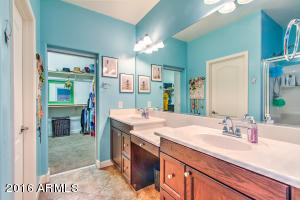 3463 E Orchid Ln, Gilbert, AZ 85296 photo 12