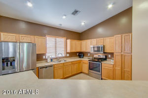 4507 E Temecula Ct, Gilbert, AZ 85297 photo 9