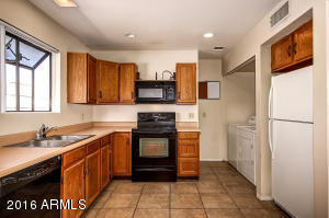 905 Escuda Dr, Phoenix, AZ 85024 photo 13