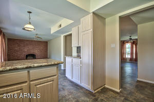 939 E Carmen St, Tempe, AZ 85283 photo 8