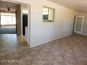 6946 E Florence Ln, Mesa, AZ 85208 photo 4