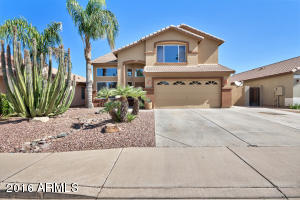 3910 E Tremaine Ave, Gilbert, AZ 85234 photo 14