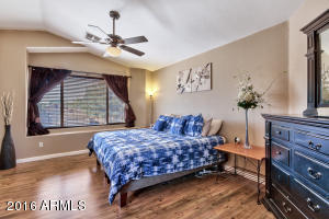 3910 E Tremaine Ave, Gilbert, AZ 85234 photo 12