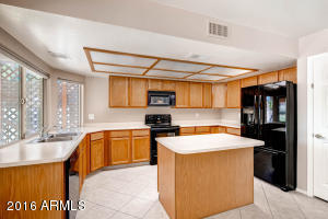 4535 E Hearn Rd, Phoenix, AZ 85032 photo 7