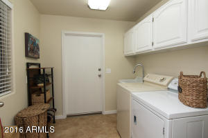 2167 E Willis Rd, Gilbert, AZ 85297 photo 3