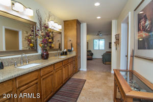 2167 E Willis Rd, Gilbert, AZ 85297 photo 21