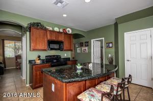 1916 E Azalea Ct, Gilbert, AZ 85298 photo 7