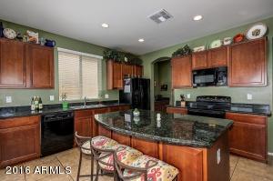 1916 E Azalea Ct, Gilbert, AZ 85298 photo 5