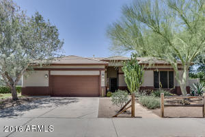 424 S Gibson St, Gilbert, AZ 85296 photo 1