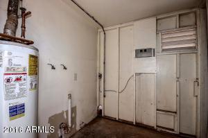 8141 W Avalon Dr, Phoenix, AZ 85033 photo 18