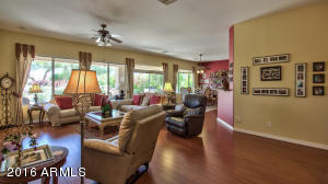 4281 E Chestnut Ln, Gilbert, AZ 85298 photo 7