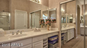 4281 E Chestnut Ln, Gilbert, AZ 85298 photo 18