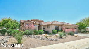 4281 E Chestnut Ln, Gilbert, AZ 85298 photo 1