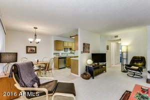 5525 E Thomas Rd #Q1, Phoenix, AZ 85018 photo 5