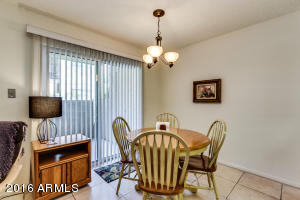 5525 E Thomas Rd #Q1, Phoenix, AZ 85018 photo 7