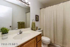 5525 E Thomas Rd #Q1, Phoenix, AZ 85018 photo 11