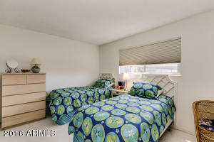 5525 E Thomas Rd #Q1, Phoenix, AZ 85018 photo 12