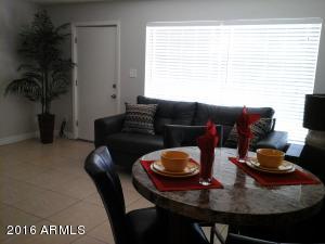 3914 E Cheery Lynn Rd, Phoenix, AZ 85018 photo 3