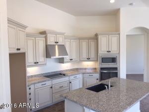 729 E Harwell Rd, Phoenix, AZ 85042 photo 5