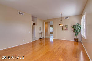 528 E Ranch Rd, Gilbert, AZ 85296 photo 2