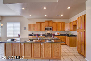 528 E Ranch Rd, Gilbert, AZ 85296 photo 8