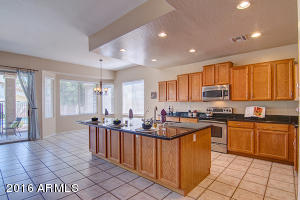 528 E Ranch Rd, Gilbert, AZ 85296 photo 9