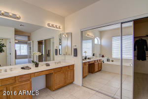 528 E Ranch Rd, Gilbert, AZ 85296 photo 24