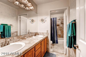 850 W Wagner Dr, Gilbert, AZ 85233 photo 26