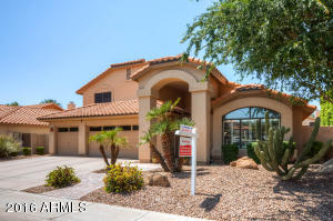 850 W Wagner Dr, Gilbert, AZ 85233 photo 2