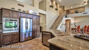 814 E Hiddenview Dr, Phoenix, AZ 85048 photo 12