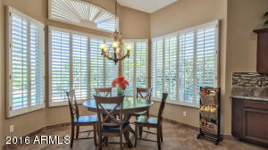 814 E Hiddenview Dr, Phoenix, AZ 85048 photo 9