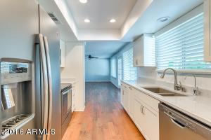 1952 E Manhatton Dr, Tempe, AZ 85282 photo 8