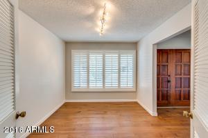 1952 E Manhatton Dr, Tempe, AZ 85282 photo 3