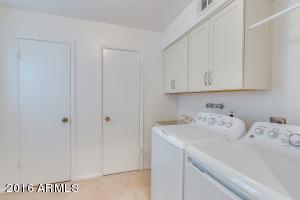 1952 E Manhatton Dr, Tempe, AZ 85282 photo 9
